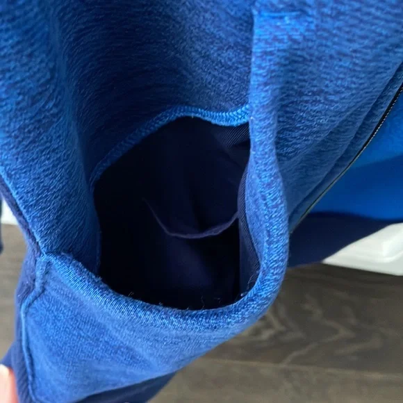 Lululemon, Scuba Hoodie - Picture 7 of 9